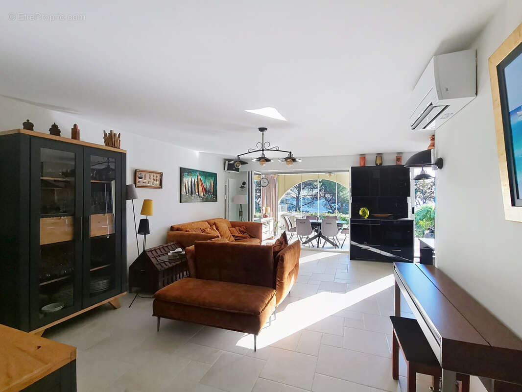 Appartement à SAINT-RAPHAEL
