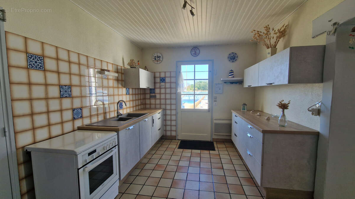 Maison à LE BOIS-PLAGE-EN-RE