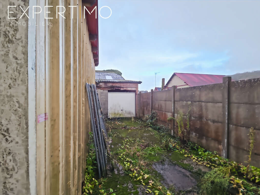 Parking à CRIEL-SUR-MER