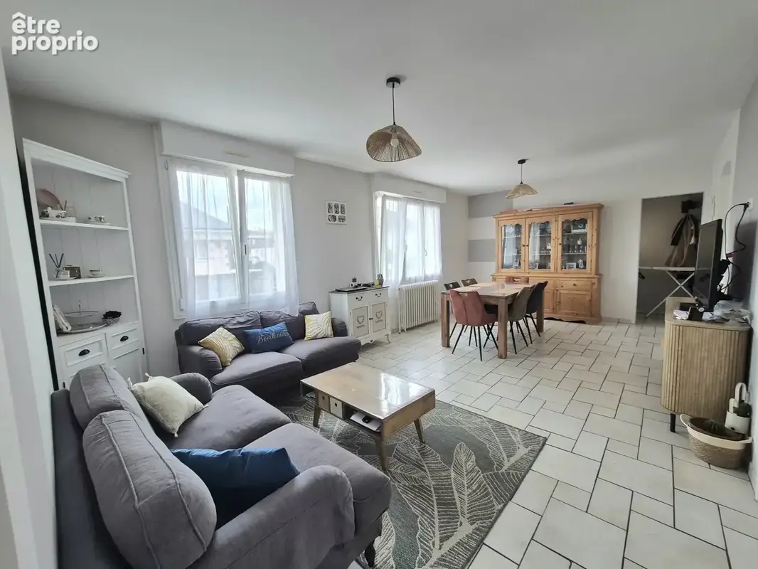 Photo Maison à Laval au prix de 177 650€