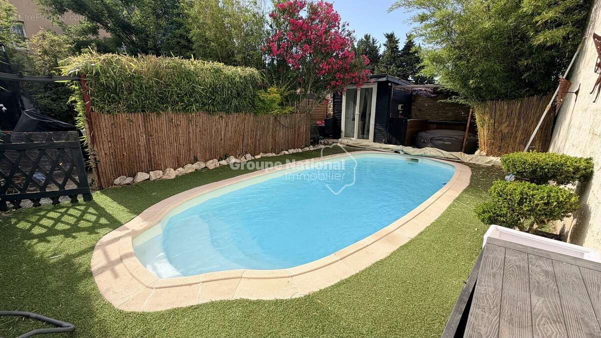 Couthezon - mas 145 m² avec jardin + piscine - photo 2