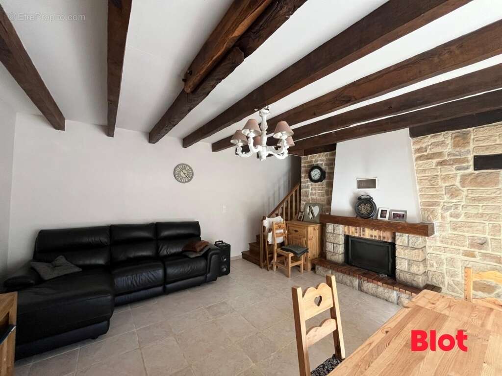 Maison à LA GUERCHE-DE-BRETAGNE