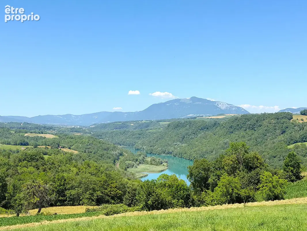 Jolie maison de village 192 m² avec jardin et vue Rhône - photo 2