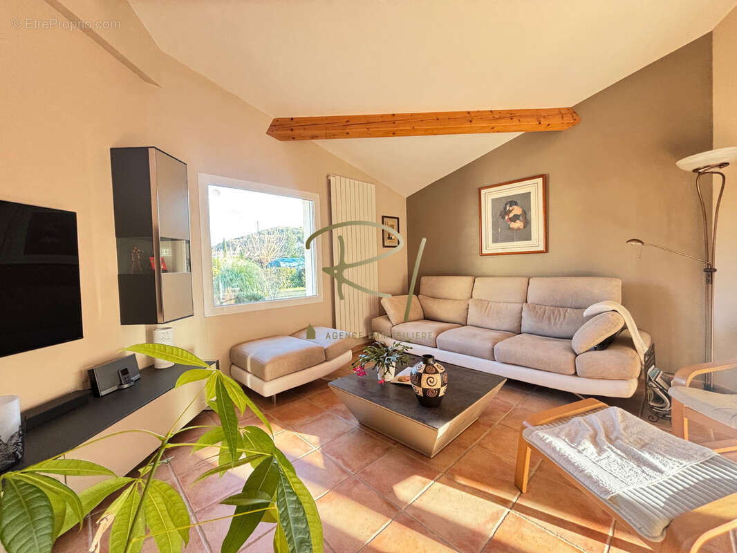 Ruoms belle villa avec piscine - photo 6