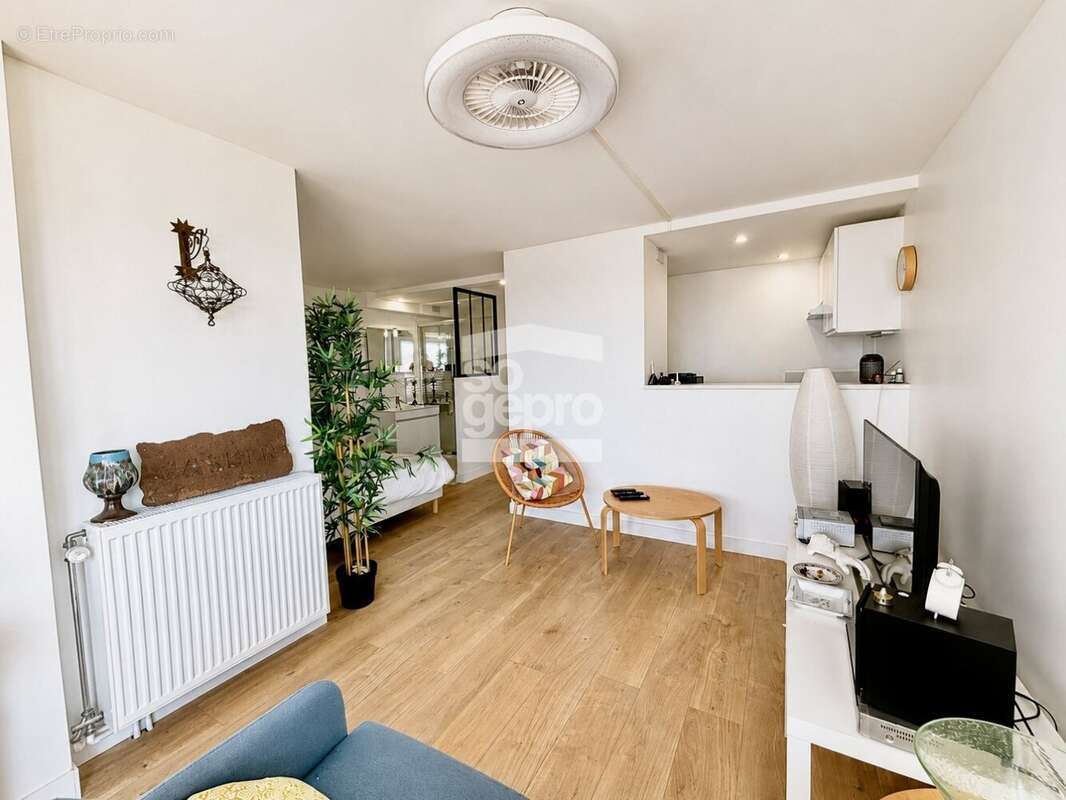 Réf : 2298 - Vente Appartement 2 Pièces vue Mer, secteur Falaises au Cap d'Agde ! - photo 5