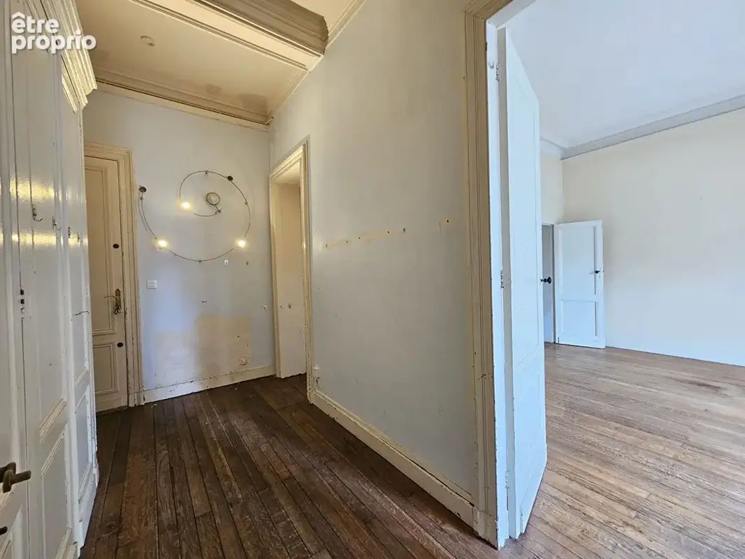 Fondaudège - Tourny, T2 traversant 75 m² avec prestations - photo 8