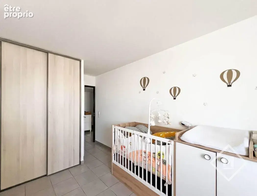 Exclusif : Appartement T3 Récent et Lumineux à Marseille 5ème, Quartier Baille - photo 10