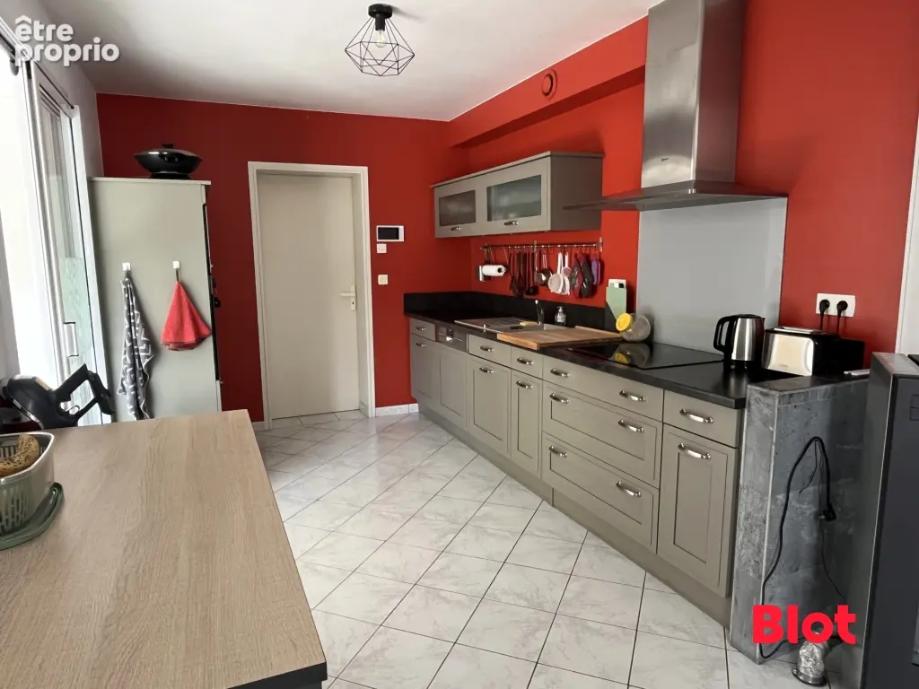 Maison 5 pièces 135 m² à vendre à Breal-Sous-Vitre (35370) - photo 5