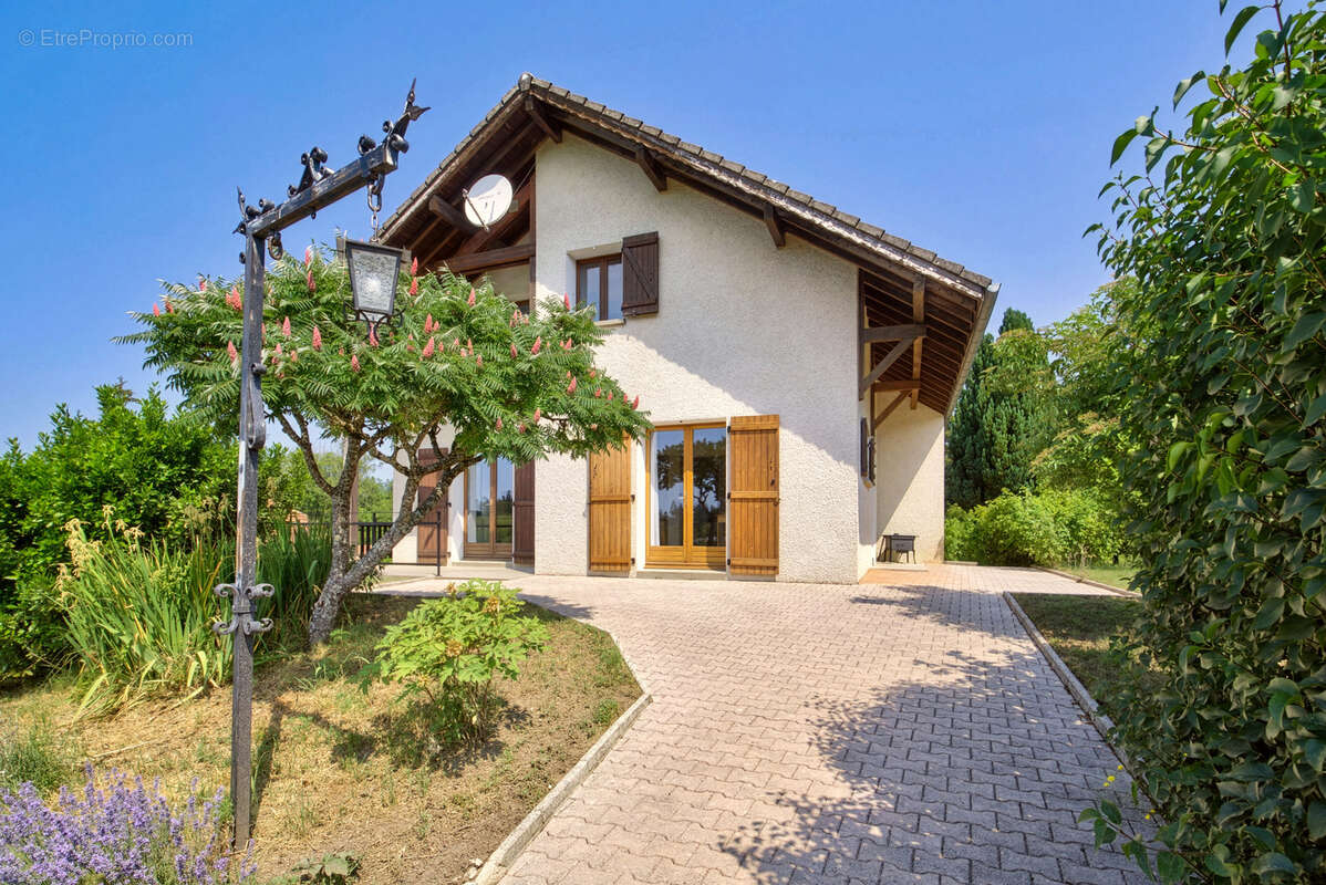 Maison à GROISY