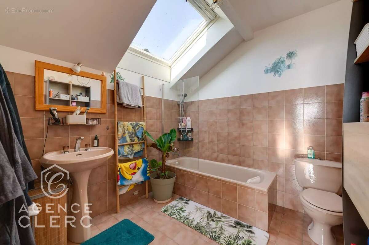 Maison à VEYRIER-DU-LAC