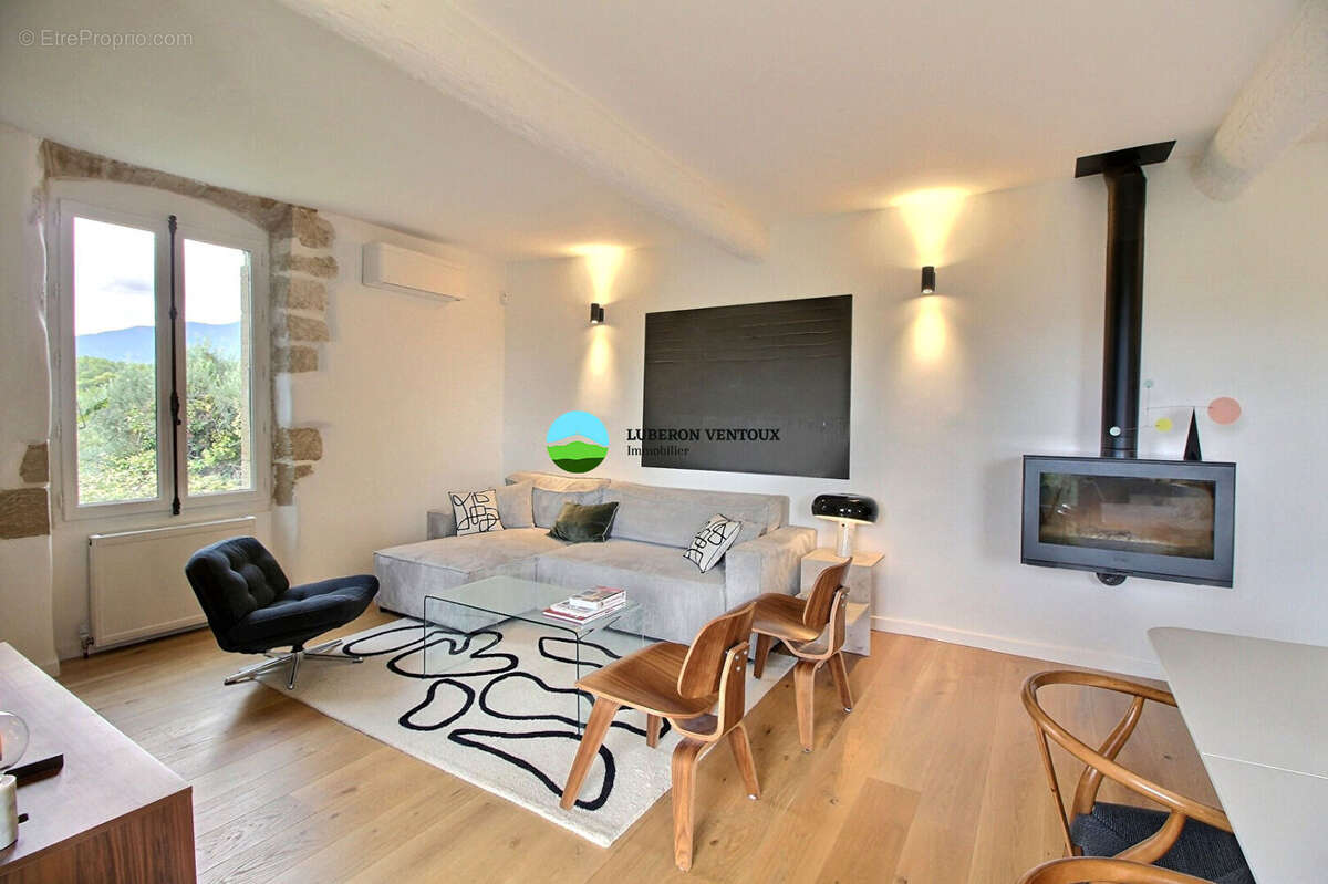 Maison à SAINT-PIERRE-DE-VASSOLS