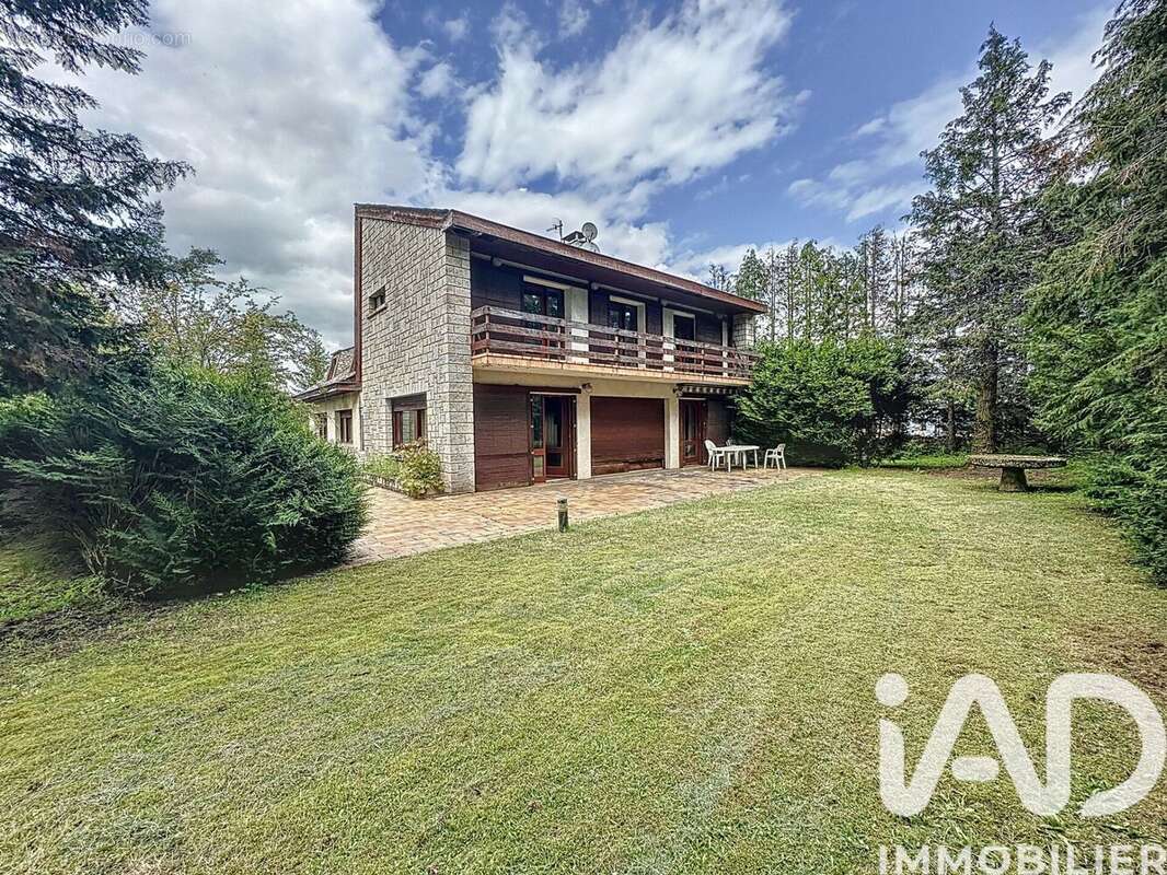 Photo 3 - Maison à LE MALZIEU-VILLE