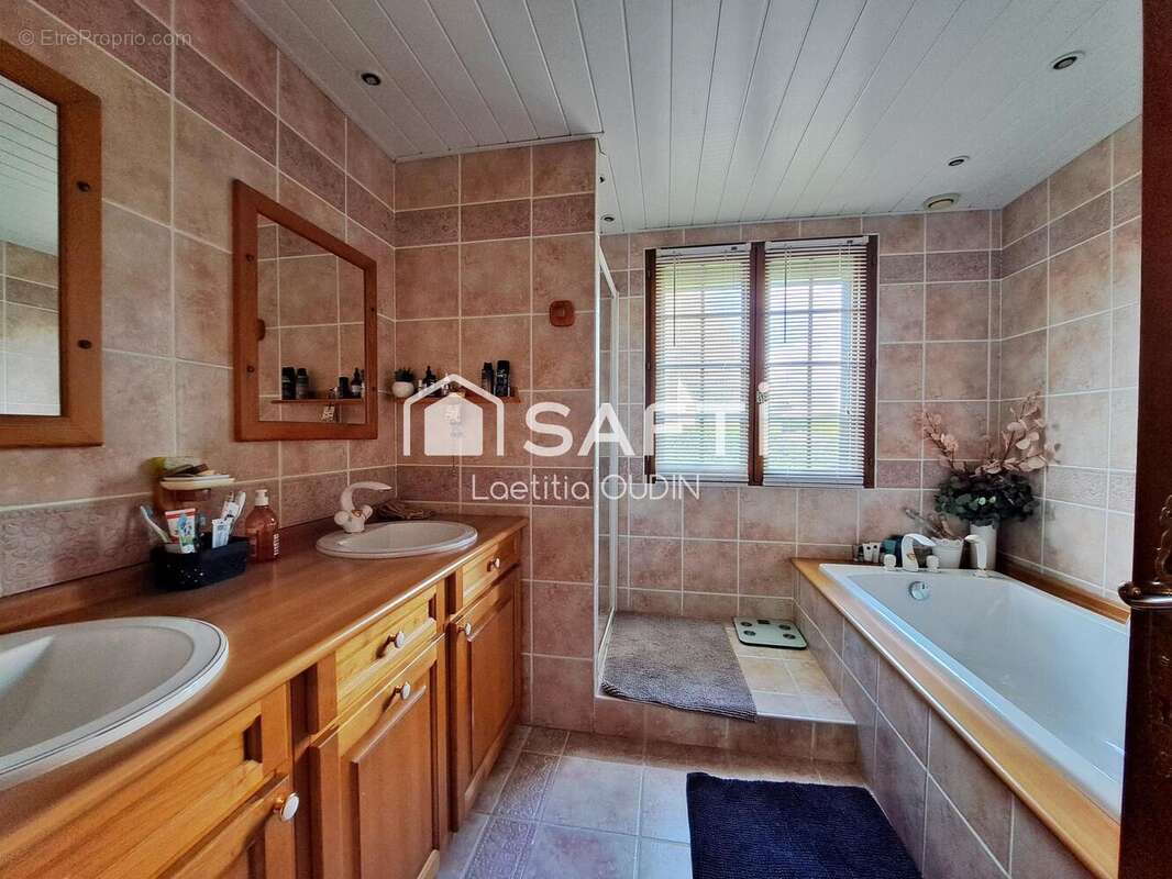 Photo 7 - Maison à MARIGNY-LE-CHATEL