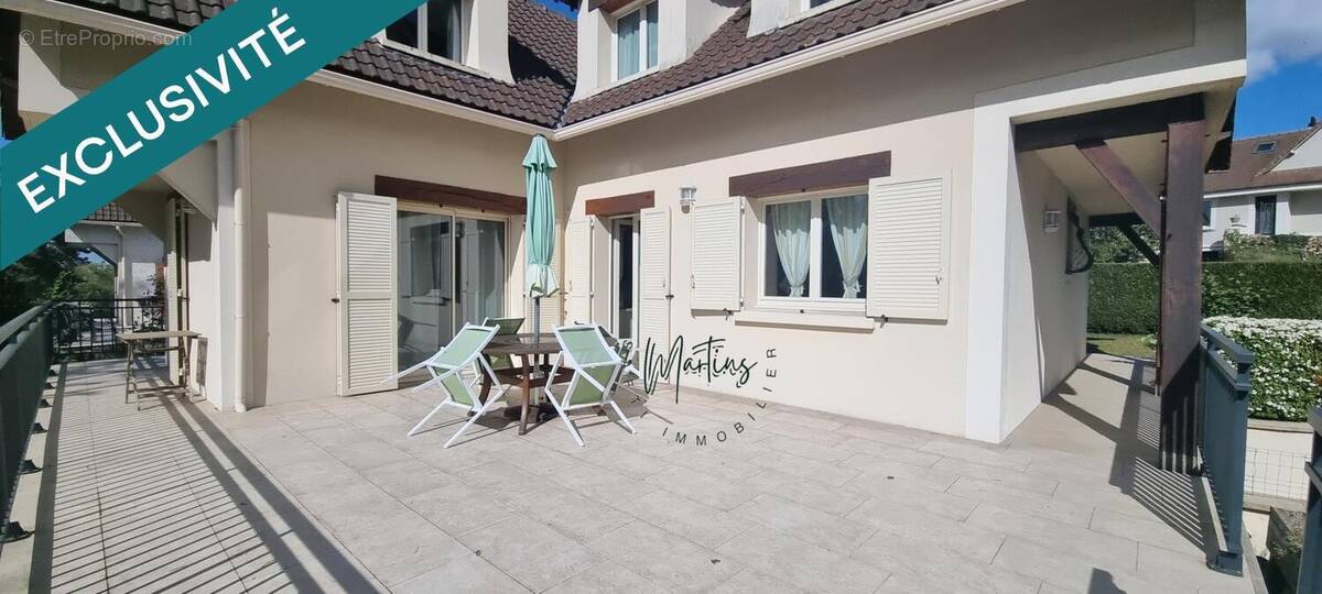 Photo 1 - Maison à VILLEBON-SUR-YVETTE