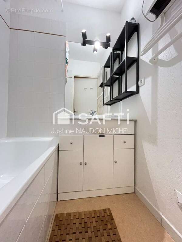 Appartement 35 m² à La Cluse  - photo 5