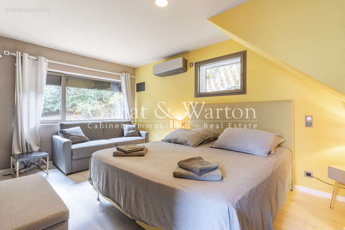 Maison à LA CROIX-VALMER