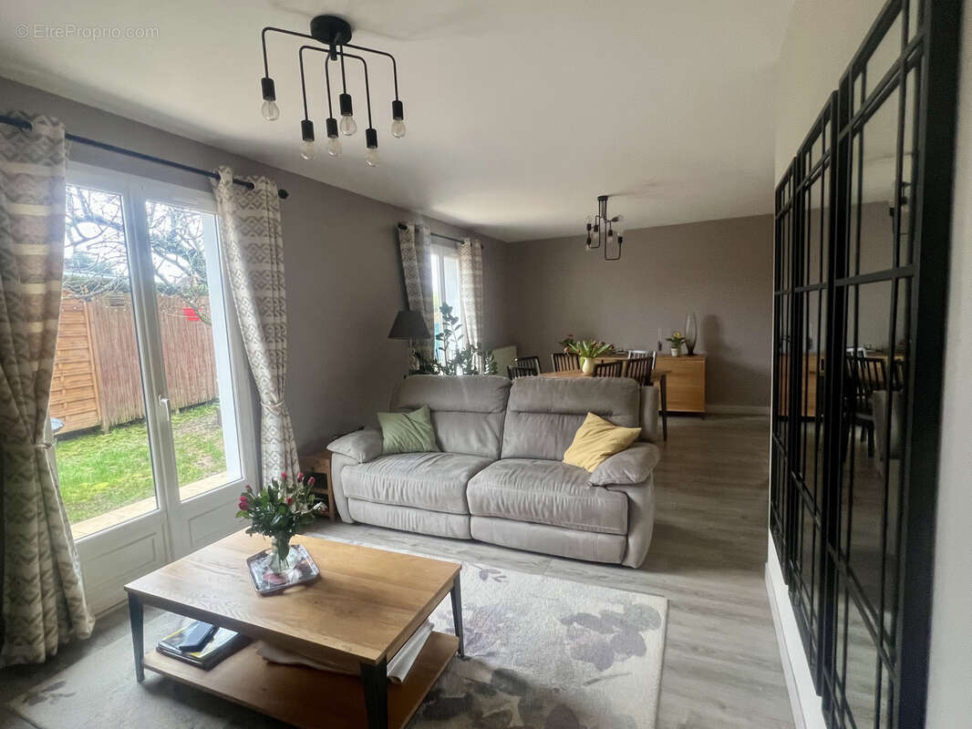 Maison à JOUE-LES-TOURS