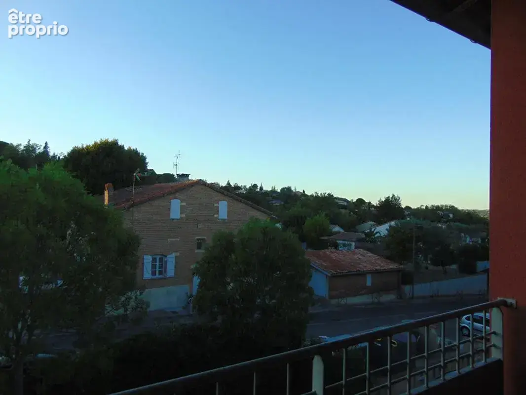 Appartement T3 à Pompertuzat - 59 m² avec terrasse et 2 parkings - photo 9