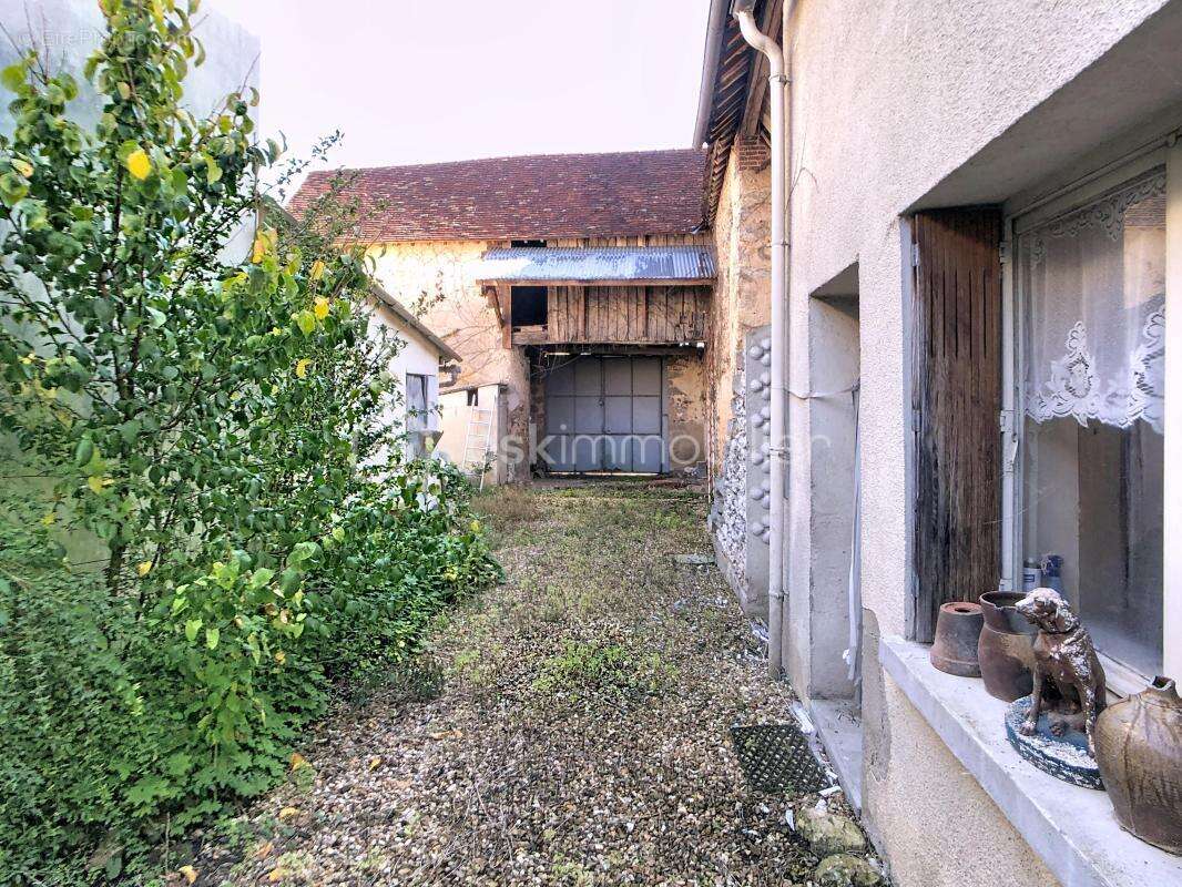 Maison de village - photo 19
