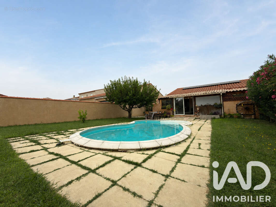 Maison 95 m² à Saint-Hippolyte  - photo 4