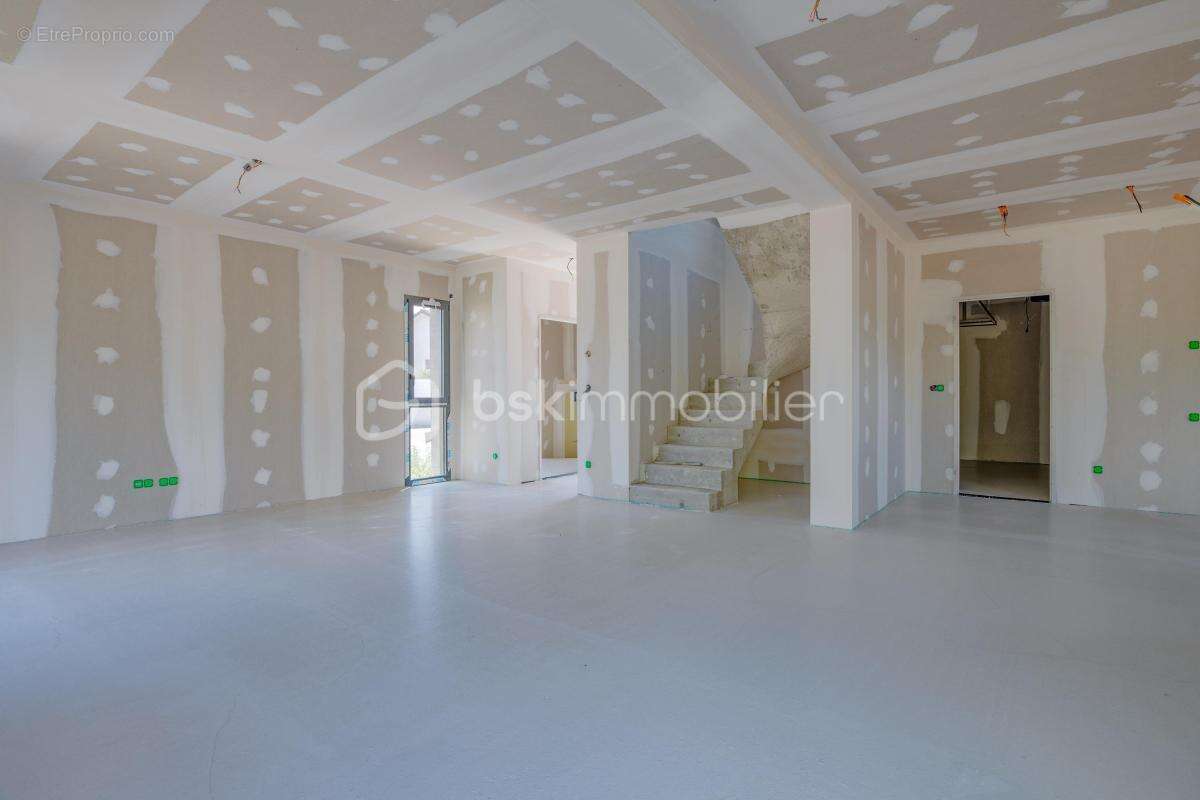 Maison contemporaine neuve de 123 m² - photo 5