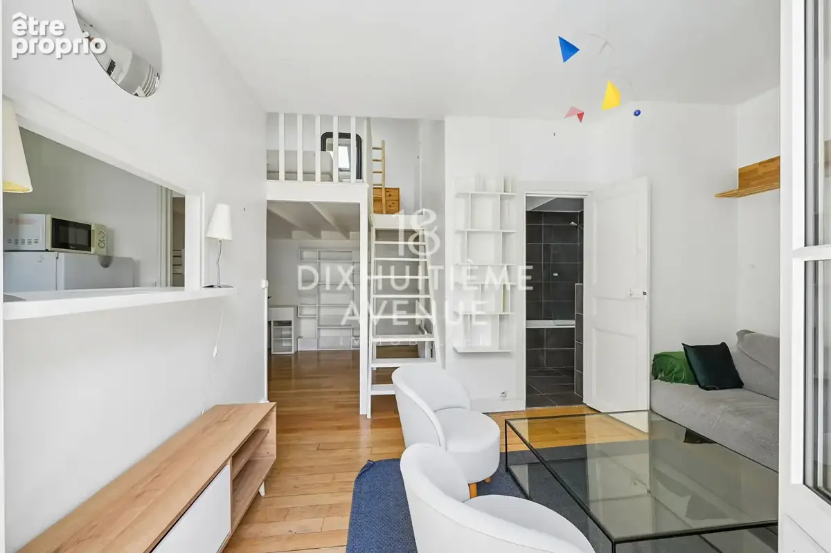 Rue des Sablons, 2ème étage, appartement avec mezzanine et balcon - photo 5