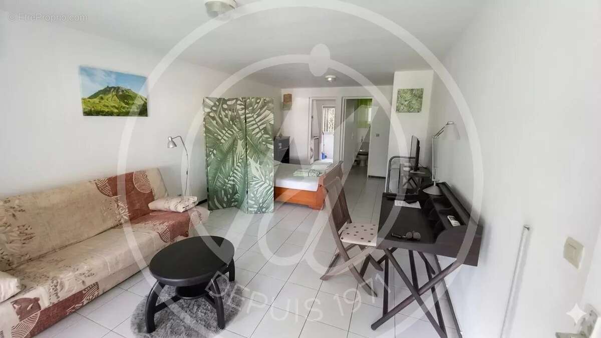 Appartement à LES ABYMES