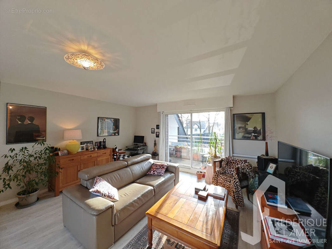 Appartement à SAINT-AVE