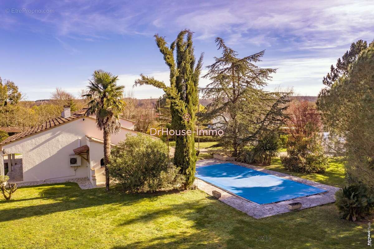 Maison 112 m² à Saint-Gauzens  - photo 32