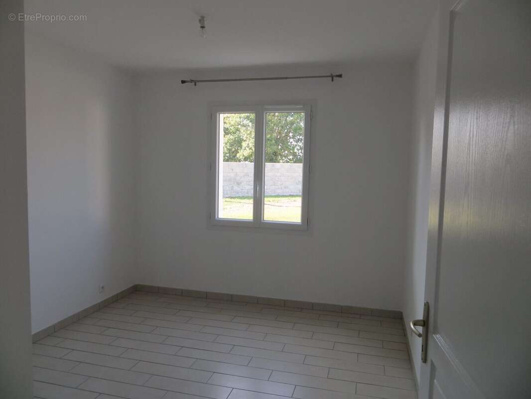 Maison à COZES