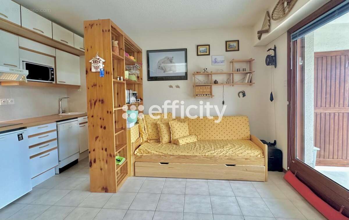 Appartement à SAINT-ETIENNE-DE-TINEE