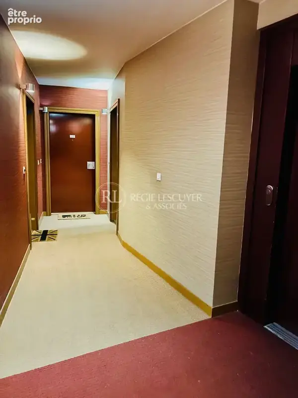 Appartement avec garage et balcon de type T3 - photo 9