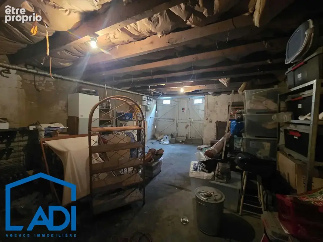 À VENDRE  - Jolie maison de ville à Saint-Maixent-l'École ! - photo 13
