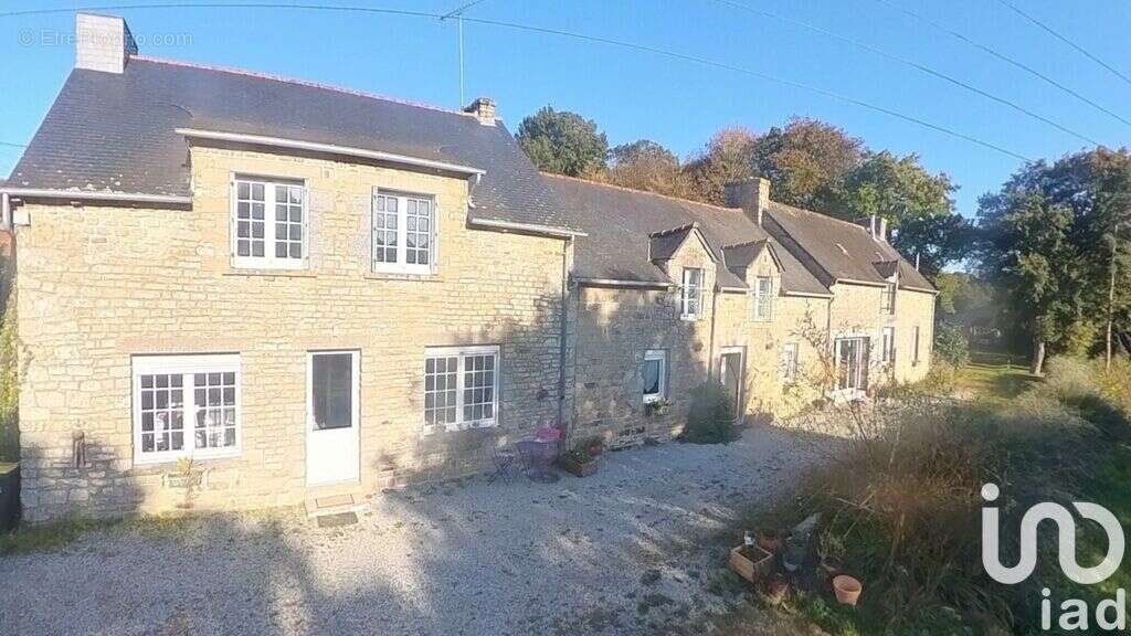 Photo 2 - Maison à LE GOURAY