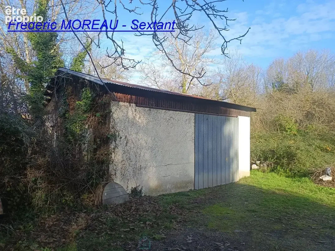 Ensemble immobilier de plus de 20 pièces, avec plus de 500m2 dévelloppés et plus de 13000m2 de terrain - photo 8