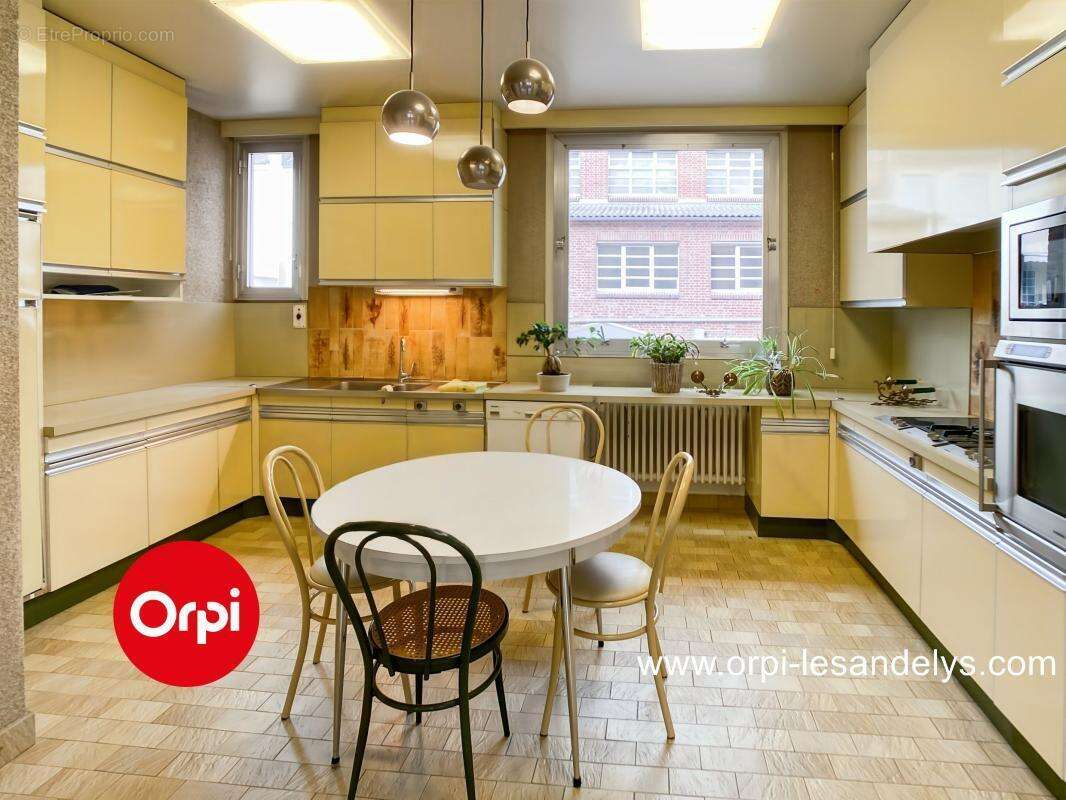 Appartement en duplex T5 - Centre Ville Les Andelys - Commerces aux pieds - photo 9