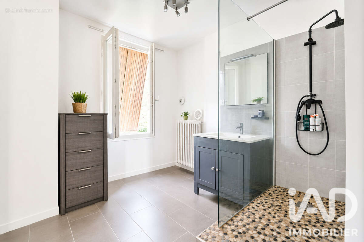 Maison 96 m² à Rieux  - photo 7