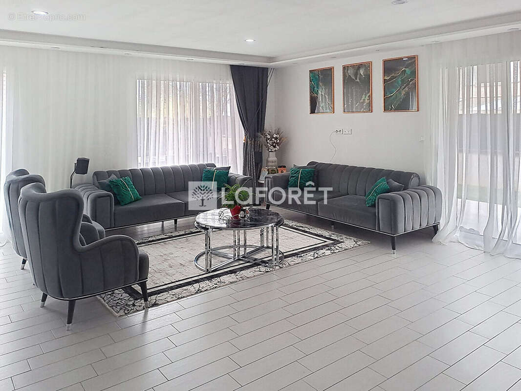 Maison 7 pièce(s) - 5 chambres 144 m² - photo 4