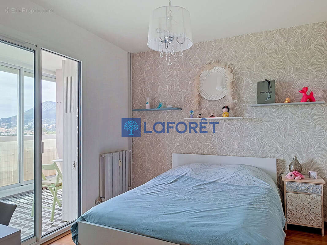 Appartement à LA VALETTE-DU-VAR