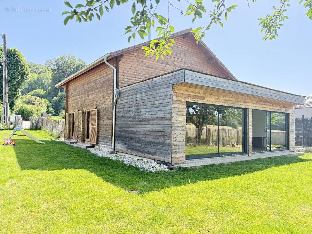 Maison à VILLARS-LES-BLAMONT