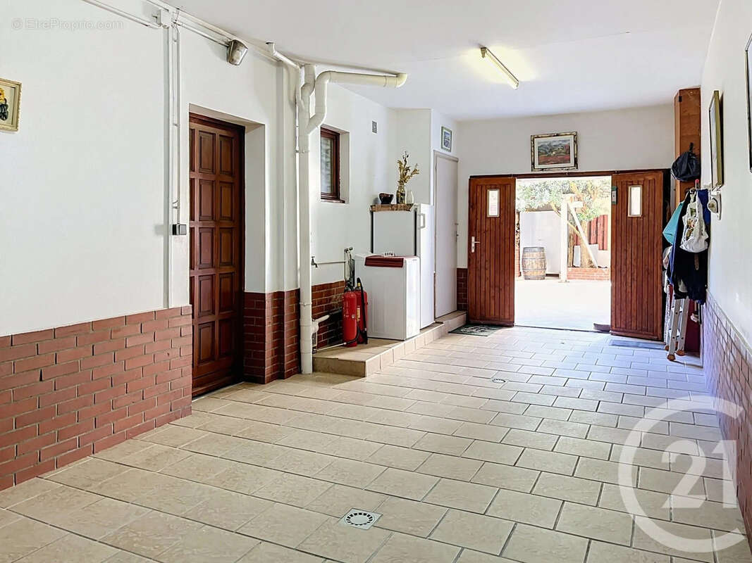 Maison 142 m² à Epernay  - photo 2