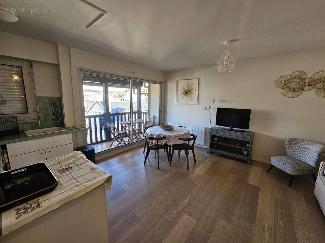 Appartement à DEAUVILLE