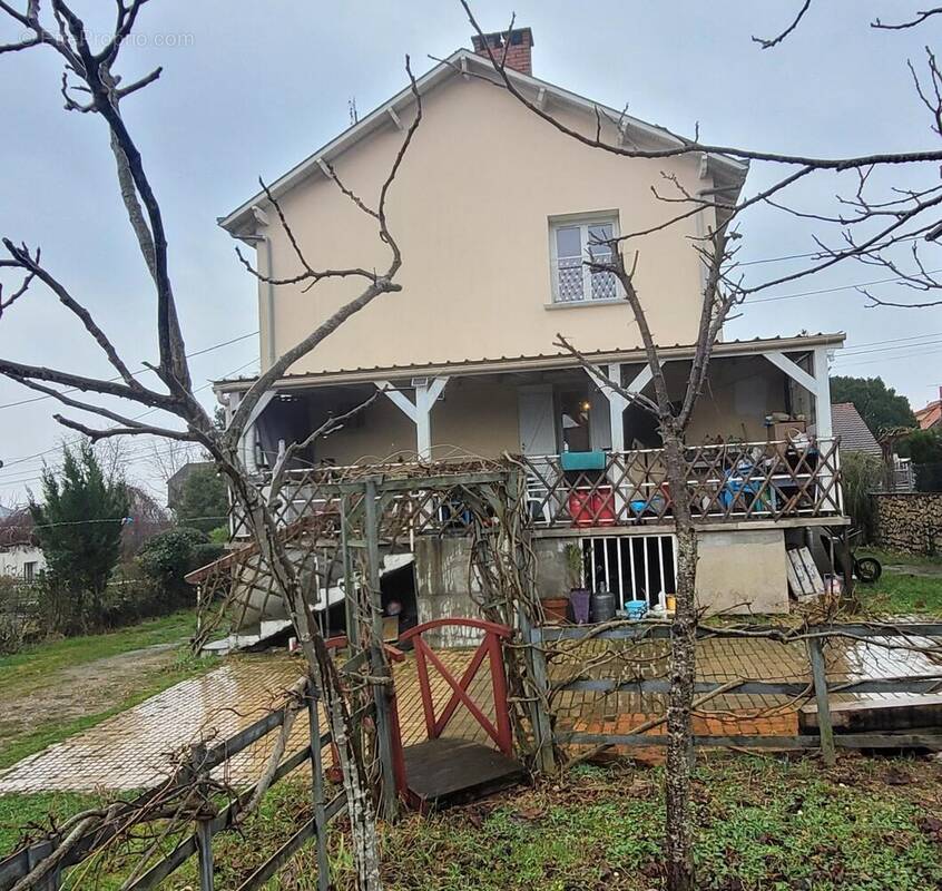 Photo 1 - Maison à CHATELLERAULT
