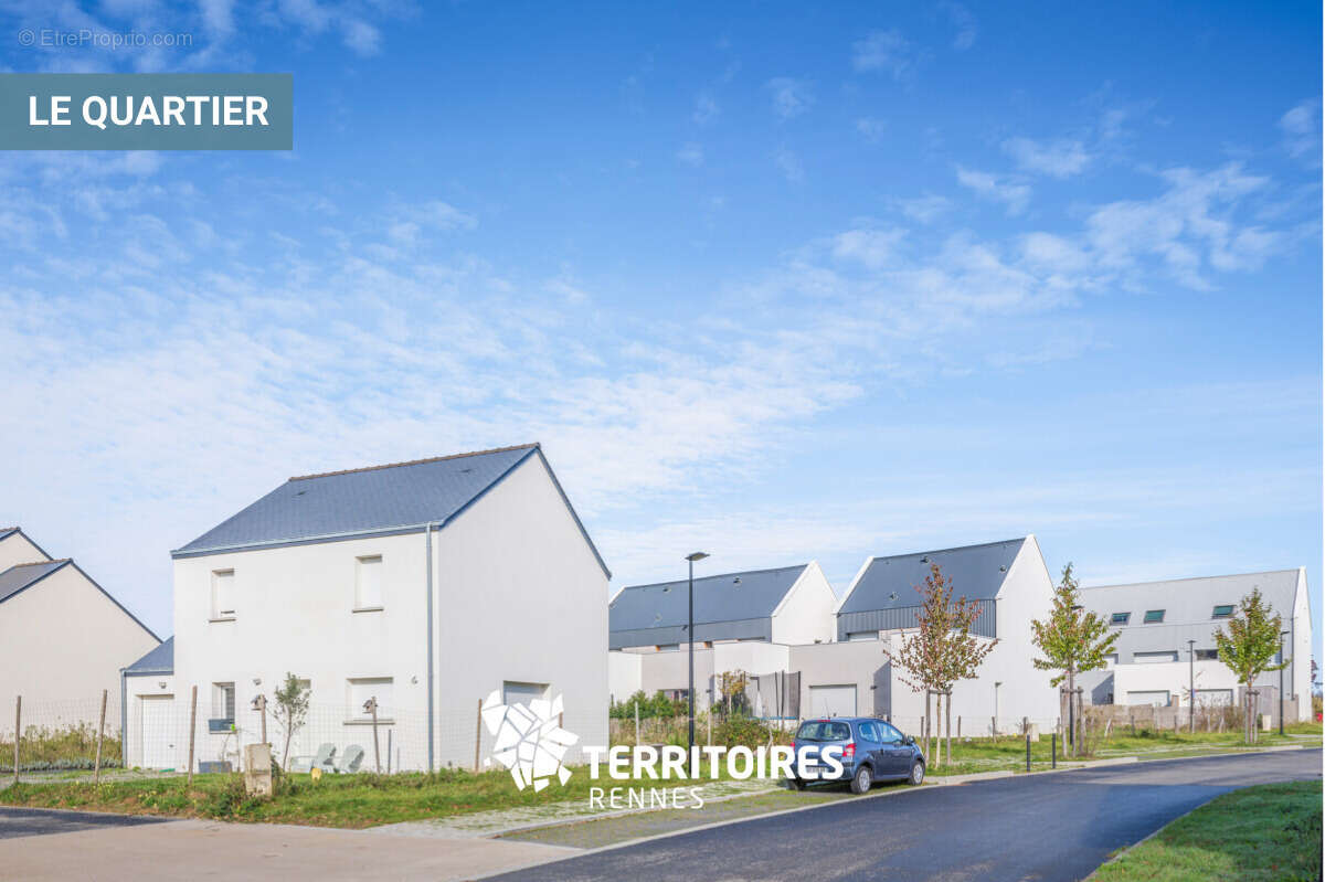 Terrain à CORPS-NUDS