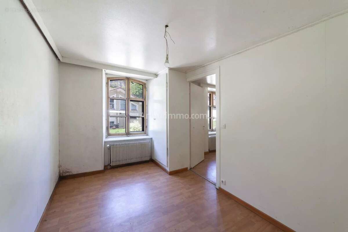 Appartement à LES GRAS