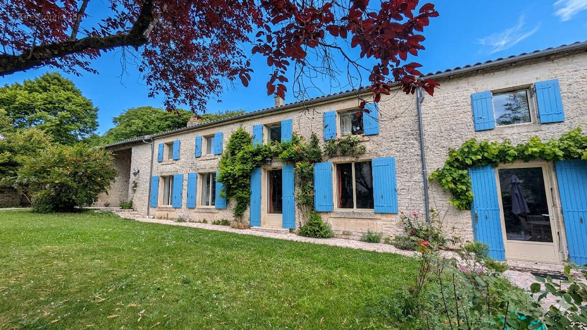 Maison à VALLANS