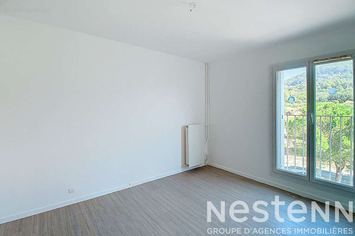 Appartement à DRAGUIGNAN
