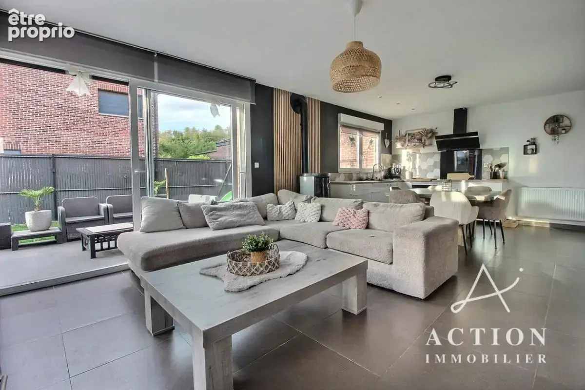 Maison contemporaine de 2015 - 96 m² - 3 chambres - jardin - garage - parking - photo 2