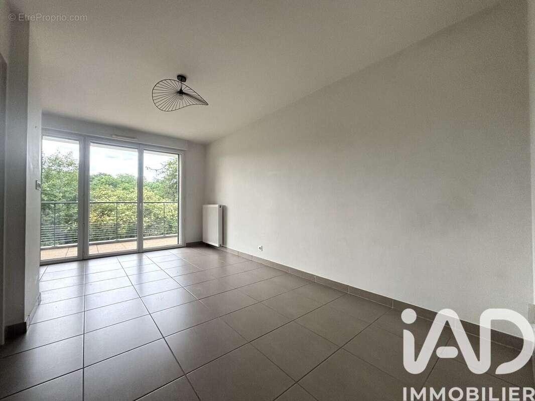 Appartement 41 m² à Tours  - photo 3