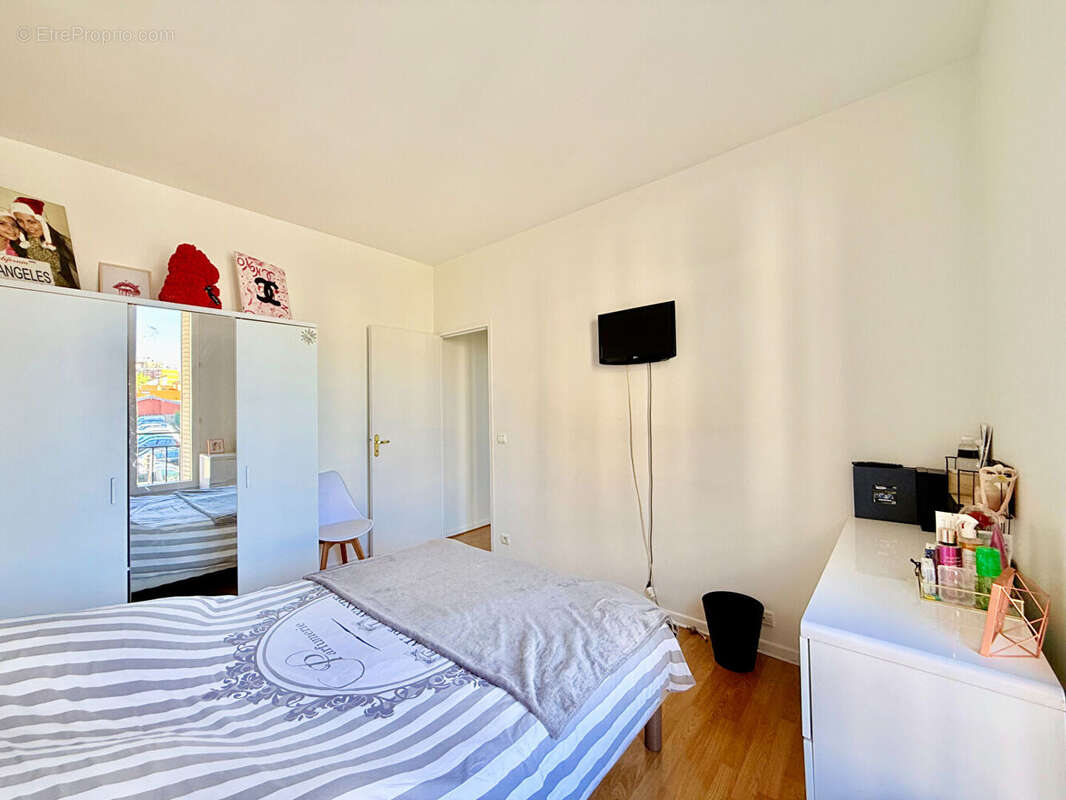 Appartement à IVRY-SUR-SEINE